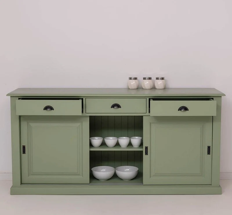 Großes Sideboard aus Massivholz mit 3 Schiebetüren und 3 Schubladen