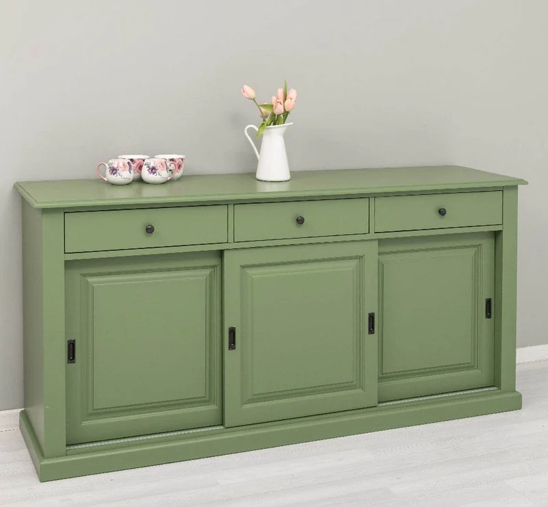Großes Sideboard aus Massivholz mit 3 Schiebetüren und 3 Schubladen