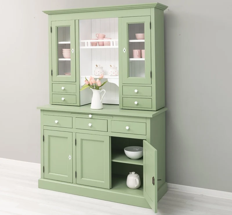 Küchen- und Buffetschrank aus massiver Eiche im Landhausstil in vielen Farben