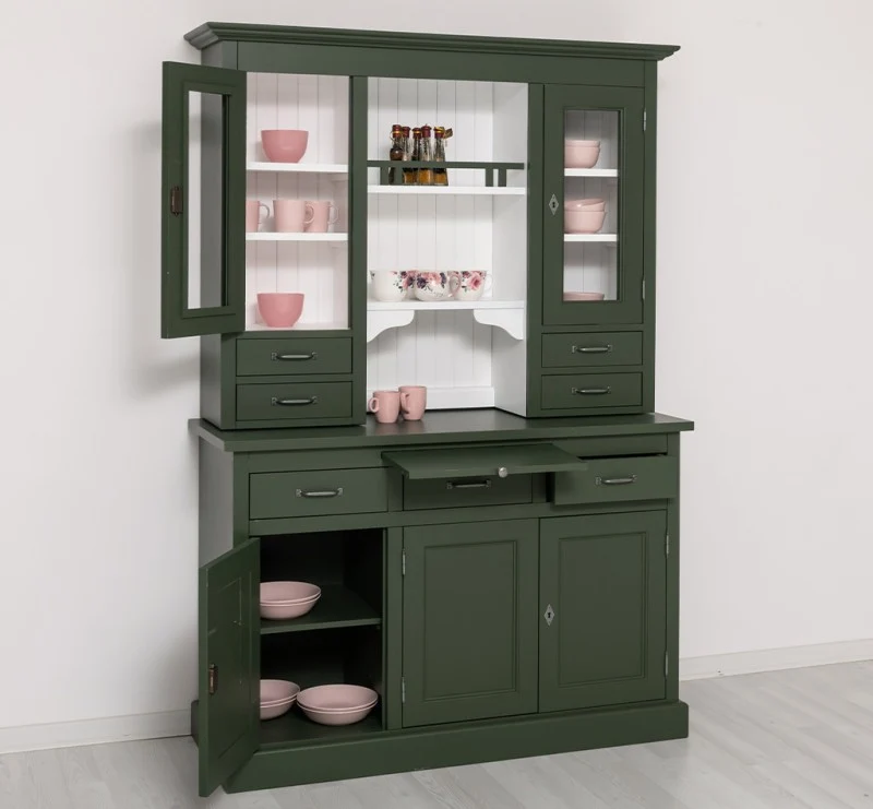 Küchen- und Buffetschrank aus massiver Eiche im Landhausstil in vielen Farben