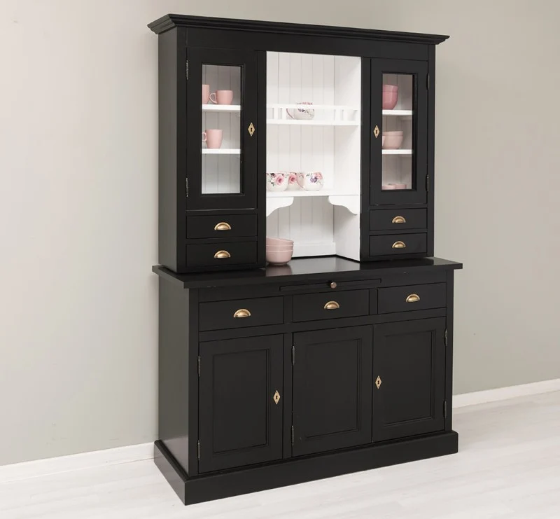 Küchen- und Buffetschrank aus massiver Eiche im Landhausstil in vielen Farben