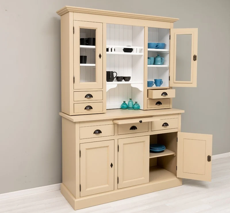 Küchen- und Buffetschrank aus massiver Eiche im Landhausstil in vielen Farben