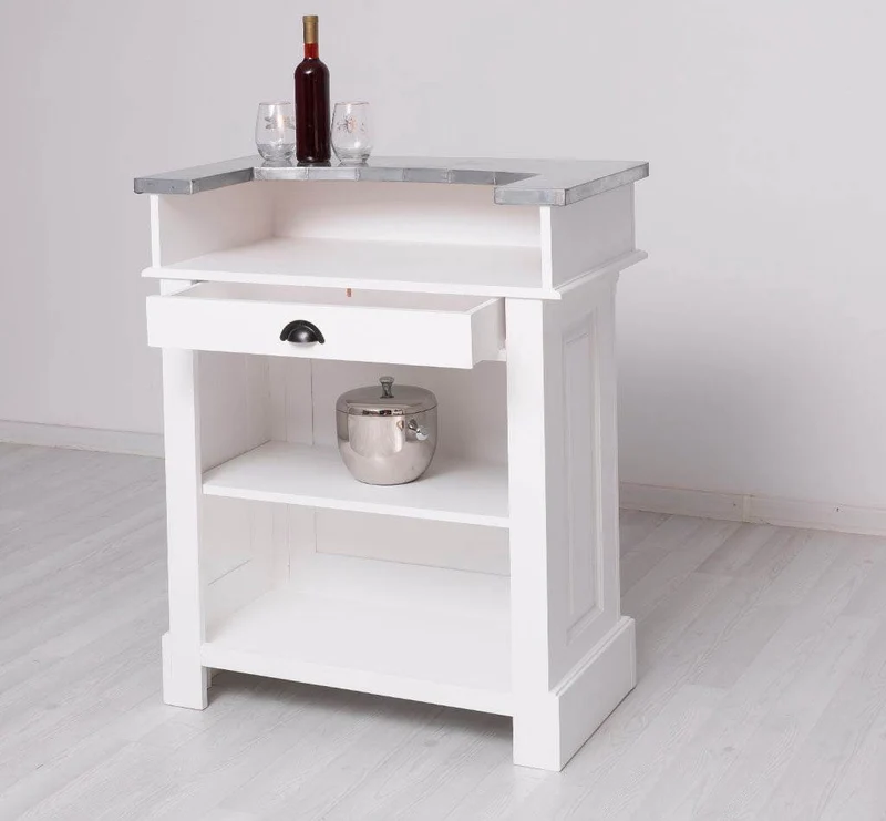 Kleine Landhausbar aus Massivholz - Empfangstheke