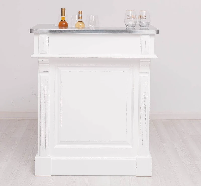 Kleine Landhausbar aus Massivholz - Empfangstheke