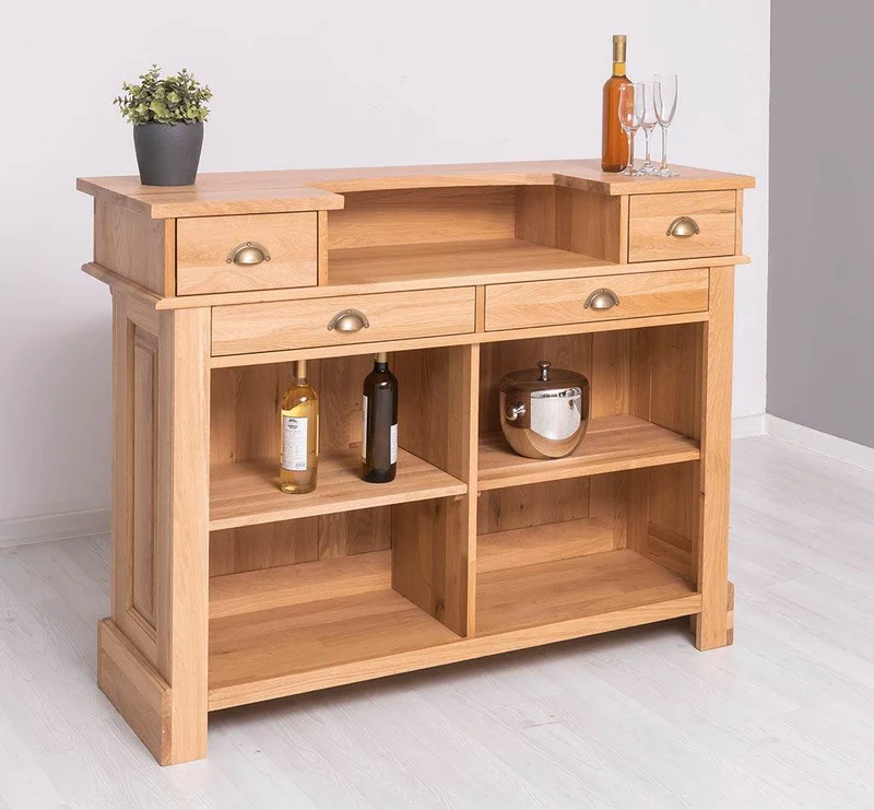 Bar-Set aus massiver Eiche | Empfangstheke aus Massivholz mit zwei Hockern