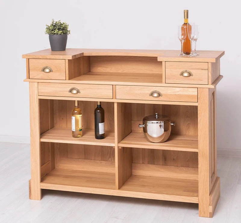 Bar-Set aus massiver Eiche | Empfangstheke aus Massivholz mit zwei Hockern
