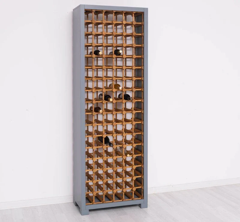 Großes Weinregal aus Massivholz mit Platz für 102 Flaschen