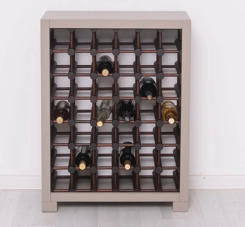 Kleines Weinregal aus Massivholz mit Platz für 42 Flaschen
