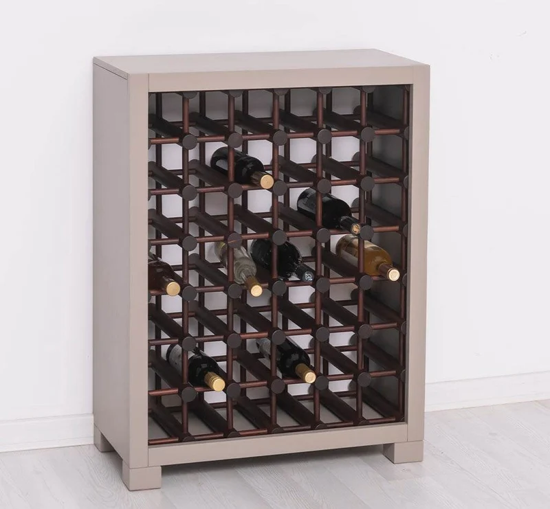Kleines Weinregal aus Massivholz mit Platz für 42 Flaschen