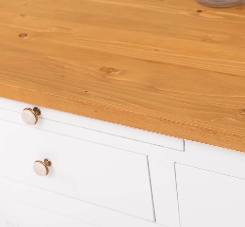 Landhaus Sideboard aus Massivholz im Landhausstil mit 3 Schubladen und Türen