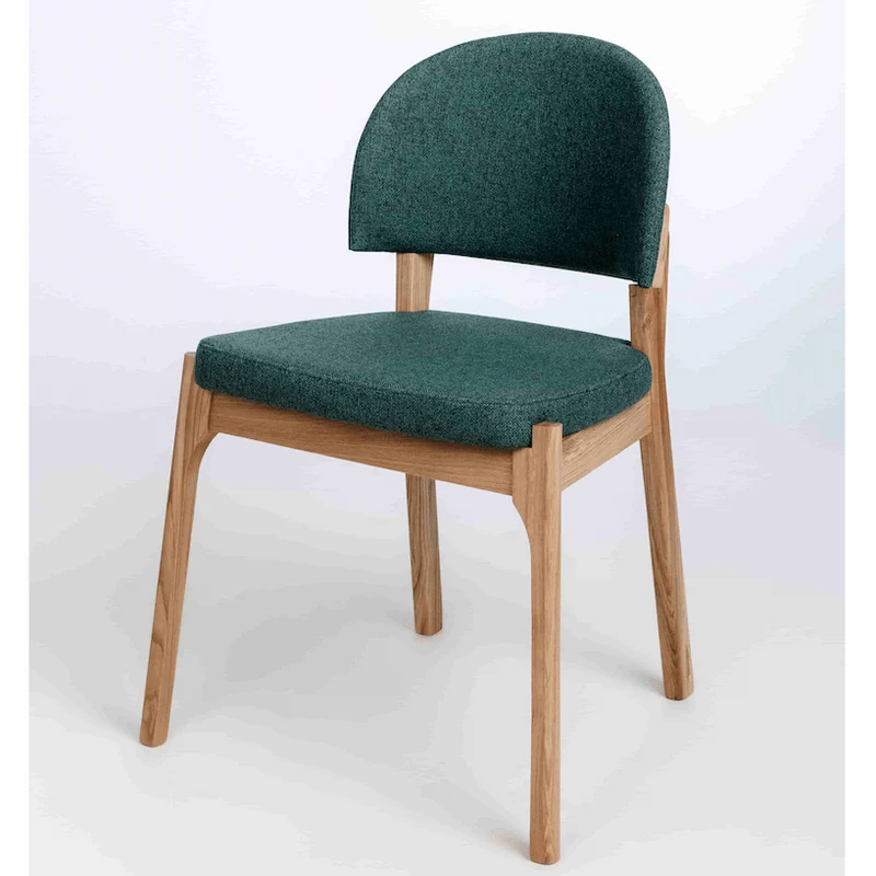 2er- oder 4er-Set „Astrid“-Stühle aus massiver Eiche | NordicStory