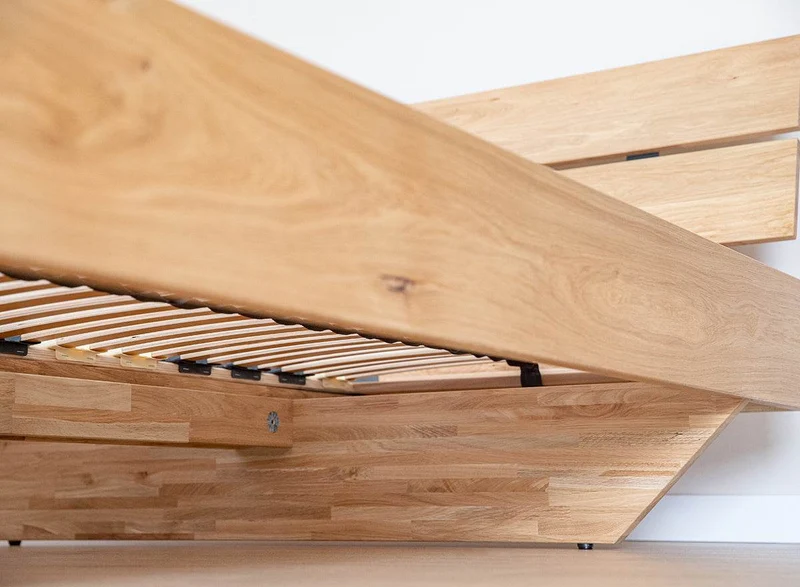 Modernes Bett aus massiver Eiche | Doppelbett Toretta