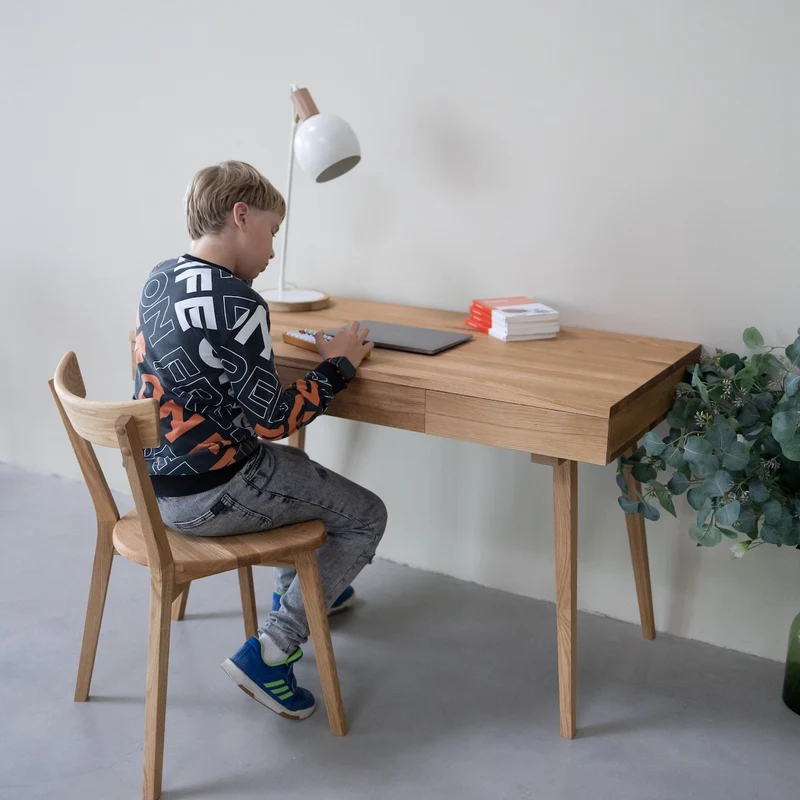 Schreibtisch aus massiver Eiche MALMO 1 | NordicStory
