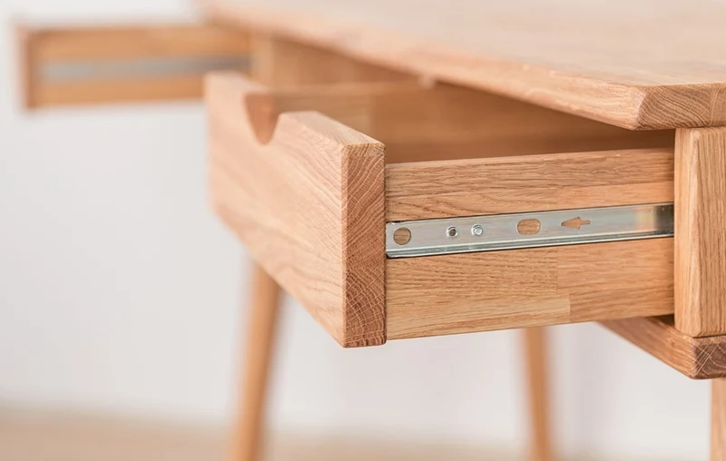 Savona Wildeiche Schreibtisch Savona II – 137,5 cm für Effizientes Arbeiten