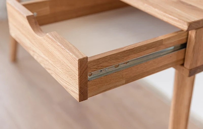 Savona Wildeiche Schreibtisch Savona II – 137,5 cm für Effizientes Arbeiten