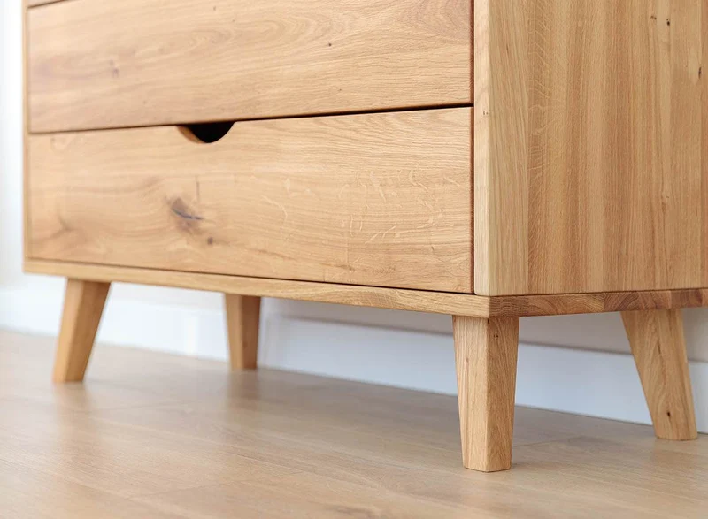Minimalistischer Wäscheschrank aus geölter Wildeiche | Kleiner Skandi Kleiderschrank Simona mit zwei Schubladen