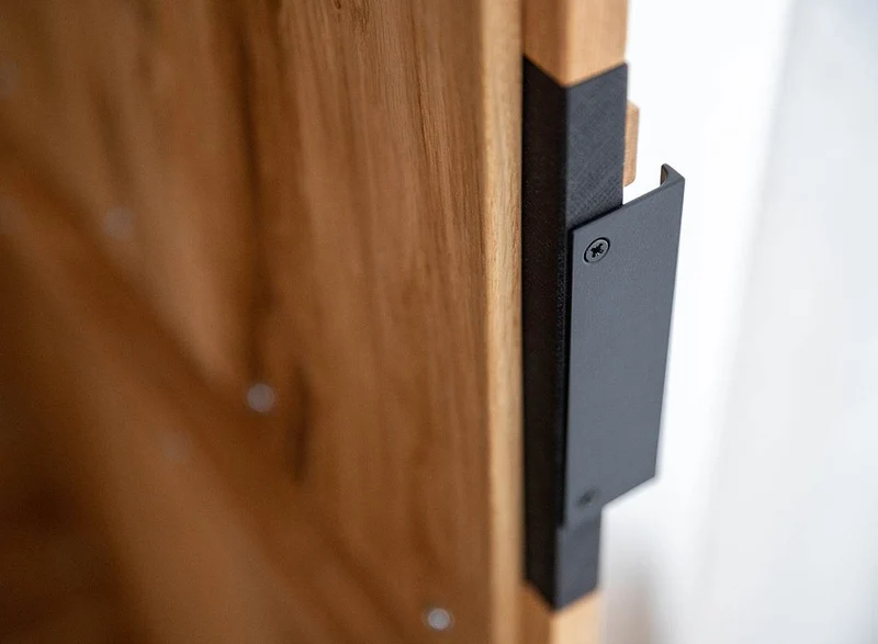 Moderner Kleiderschrank aus massiver Wildeiche | Beleuchteter Schrank Ravello 5