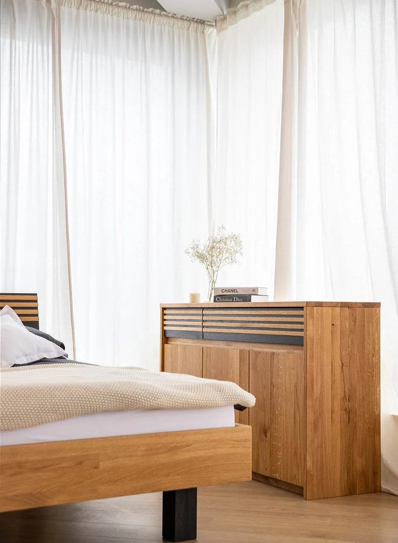 Modernes Bett aus massiver Wildeiche | Doppelbett Ravello