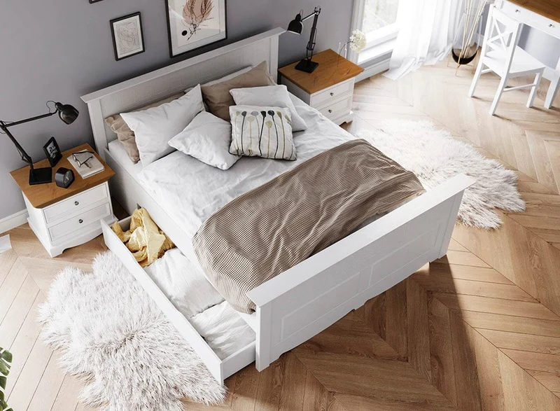 Nachtkonsole Belluno Elegante aus Massivholz