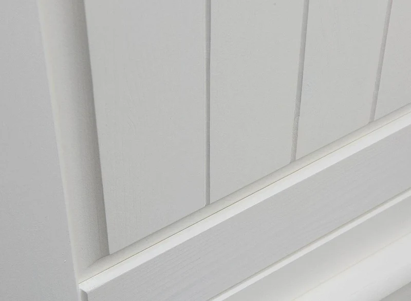 Standvitrine Belluno Elegante mit Glastüren in Weiß