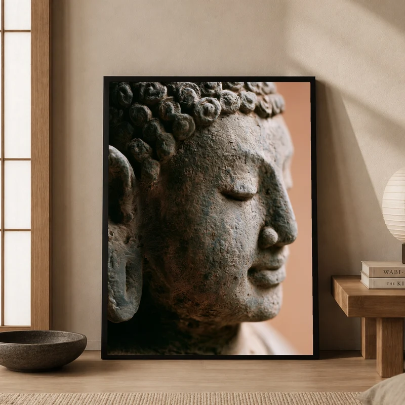 Stiller Buddha im Profil Poster