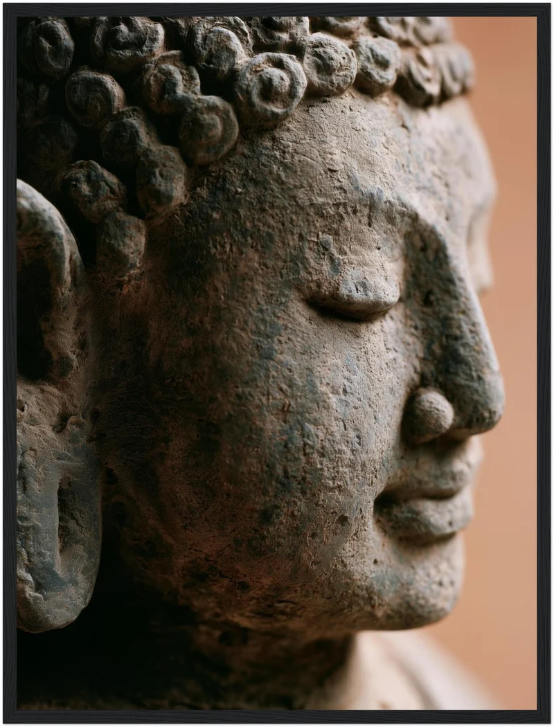Stiller Buddha im Profil Poster