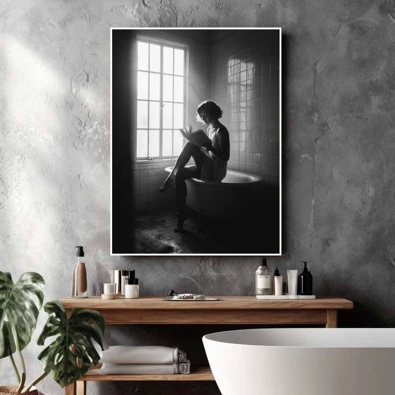 Frau liest Buch Badewanne Poster