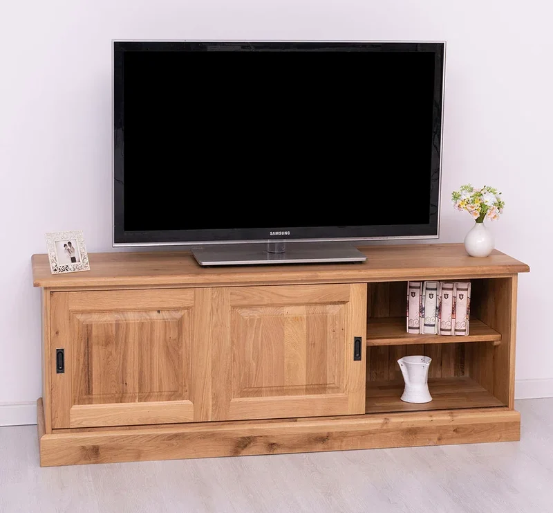 TV-Board aus massiver Eiche mit 2 Schiebetüren und Staufächern