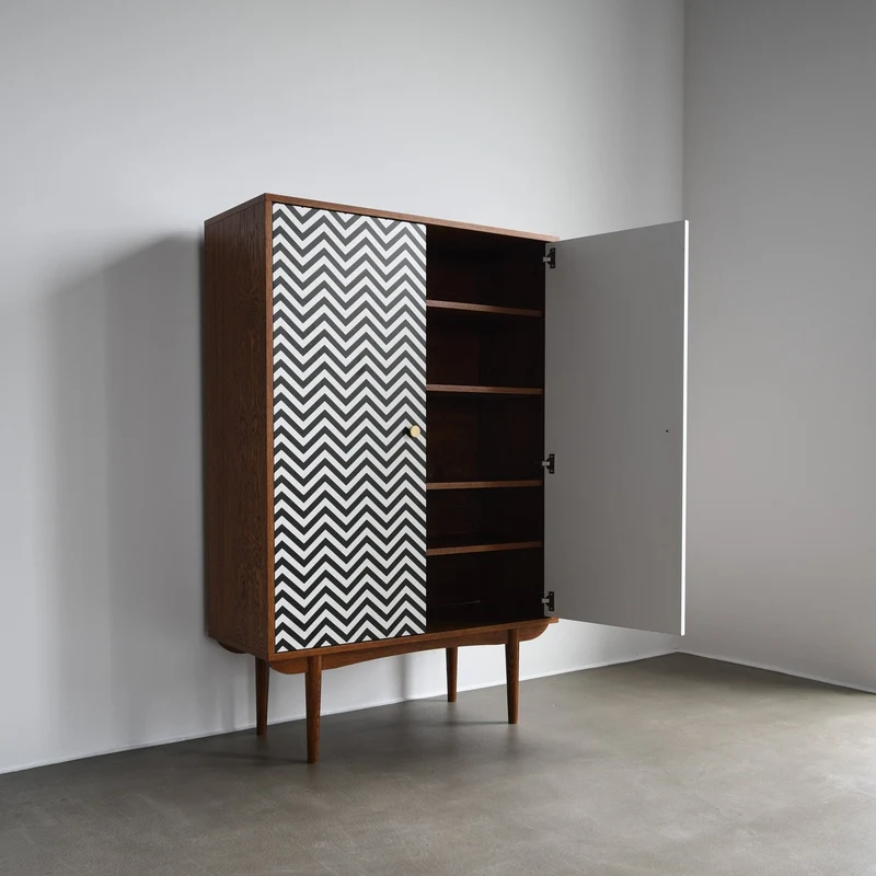 Highboard Art