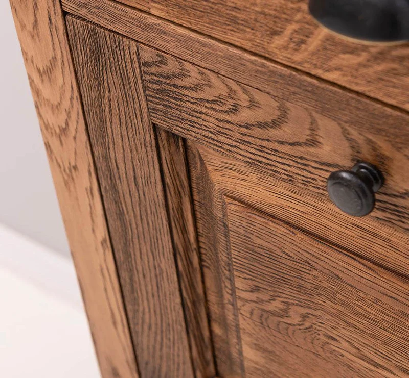 Landhaus Schuhschrank mit zwei Kippfächern aus massiver Eiche
