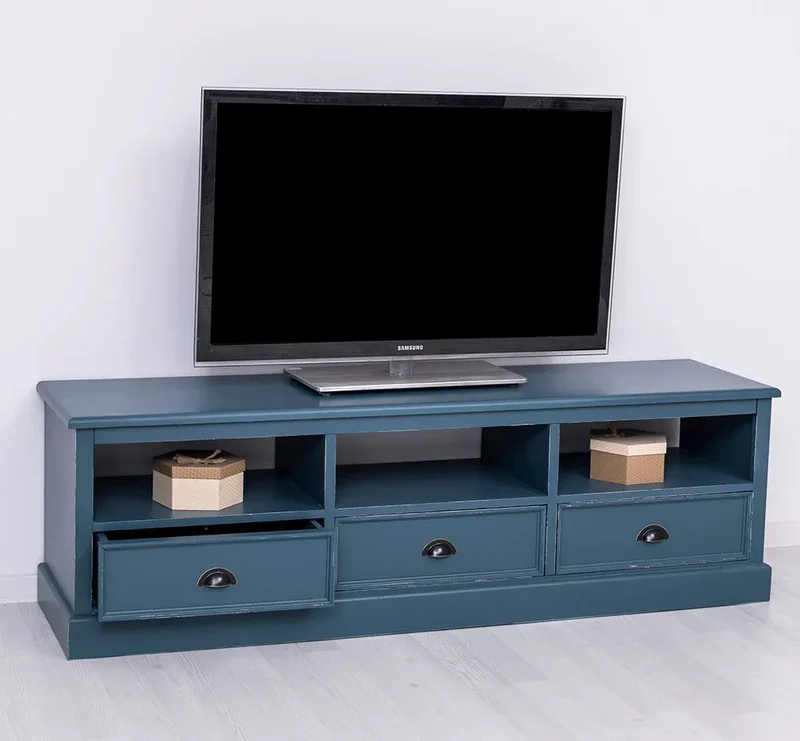 Großes TV-Board aus Massivholz mit drei Schubladen