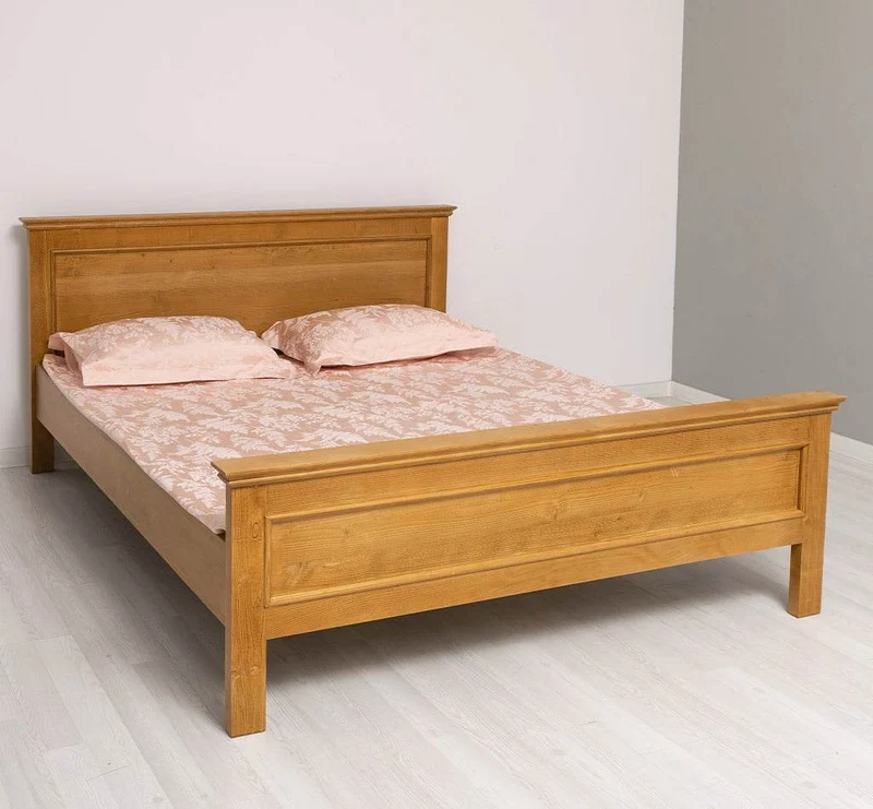 Bett aus Massivholz im Landhausstil ohne Schubladen