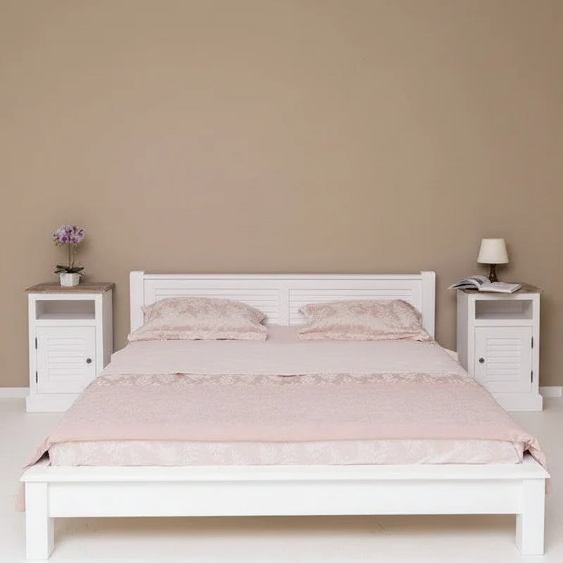 Schlafzimmer-Set - Bett aus Massivholz mit zwei Nachttischen