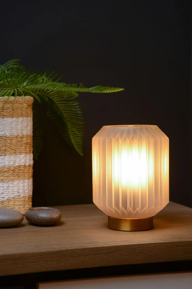 Tischleuchte Sueno mit Schirm aus Glas