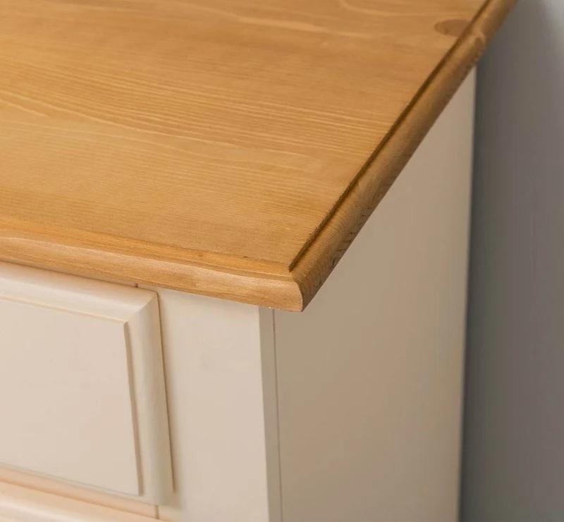 Massives Sideboard mit zwei Schubladen und Schranktüren