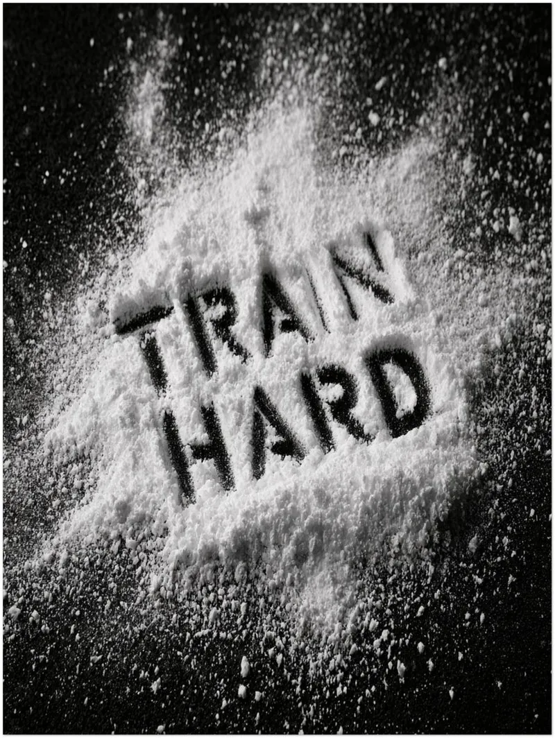Train Hard Pulver-Schrift Leinwand
