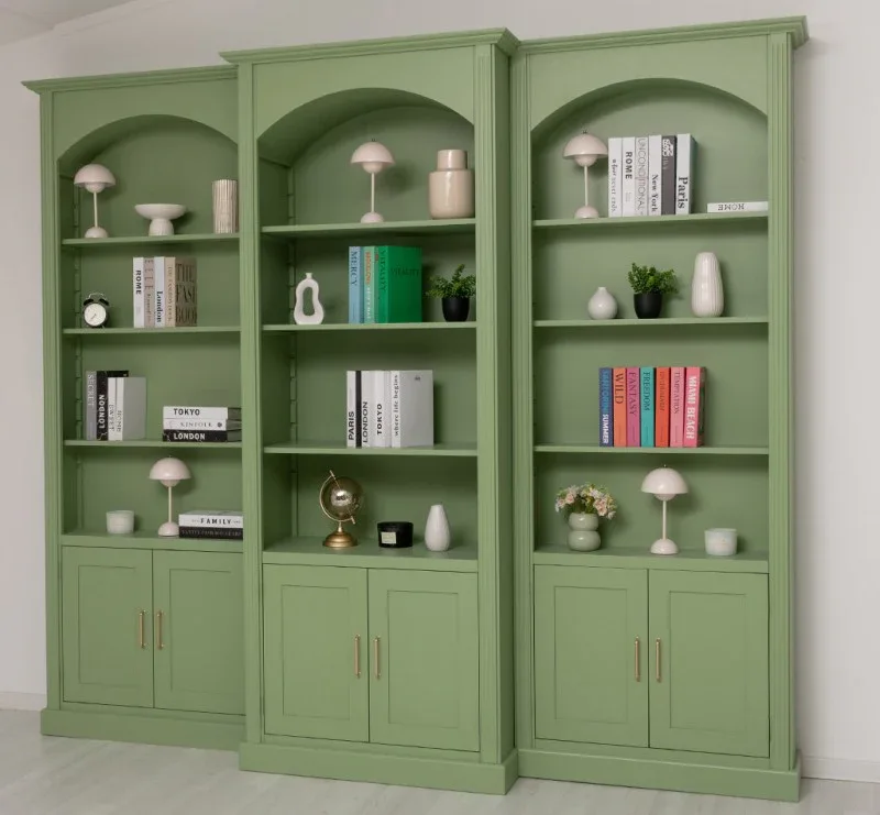 Gewölbte Wohnwand aus Massivholz - 250 cm hohe Bücherwand - Bibliothek