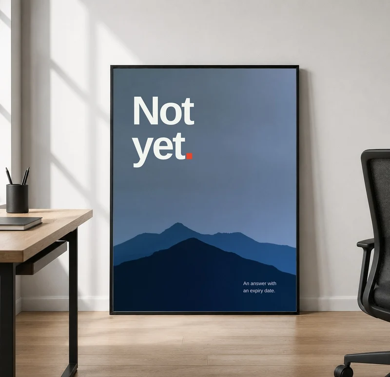 Not Yet – Bergsilhouette Leinwand
