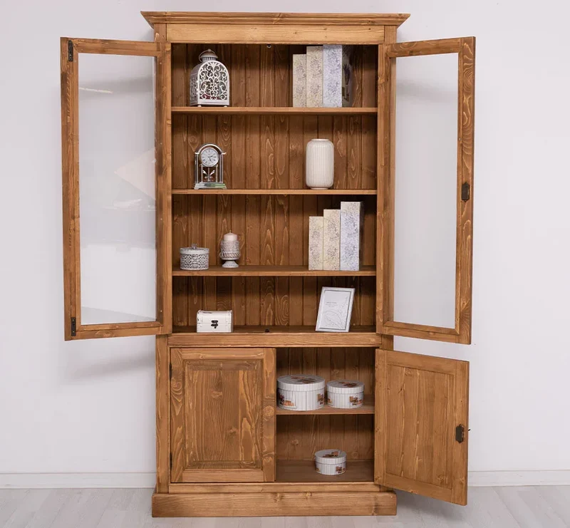 Vitrinenschrank aus Massivholz mit vier Regalböden