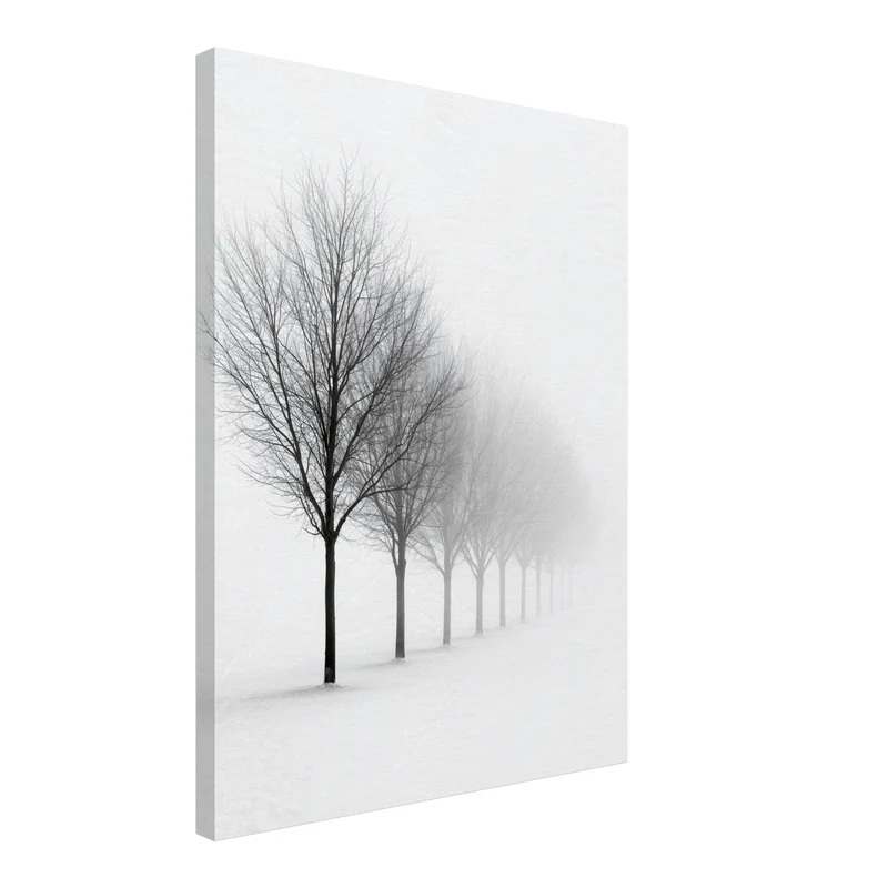 Baumreihe im Winternebel Leinwand