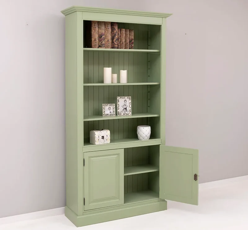 Landhaus Bücherregal aus Massivholz mit Schranktüren in verschiedenen Farben
