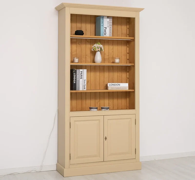Landhaus Bücherregal aus Massivholz mit Schranktüren in verschiedenen Farben