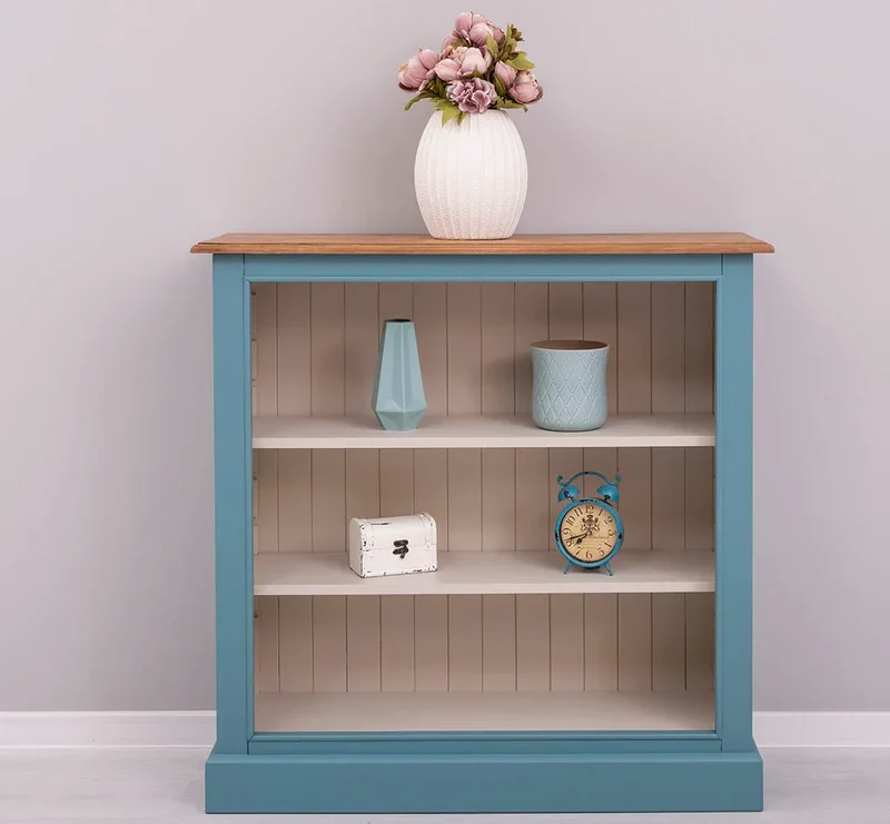 Bücherregal aus Massivholz im Landhausstil in verschiedenen Farben