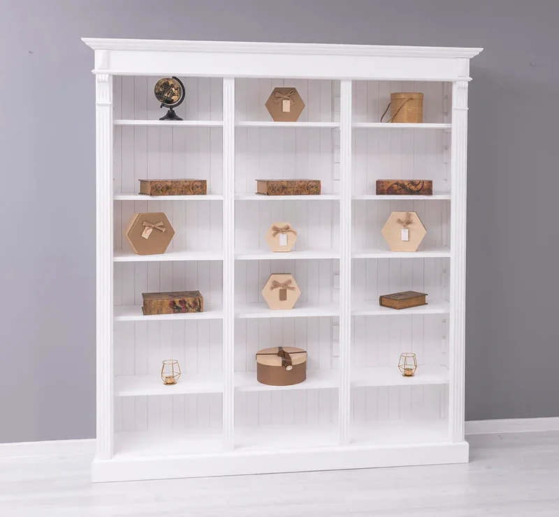Großes Bücherregal aus Massivholz mit verzierter Kranzleiste | Regalwand in verschiedenen Farben