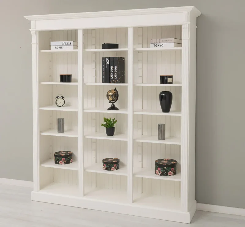 Großes Bücherregal aus Massivholz mit verzierter Kranzleiste | Regalwand in verschiedenen Farben
