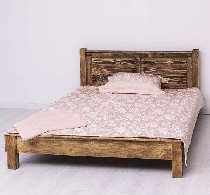Schlichtes Bett aus Massivholz- in verschiedenen Größen