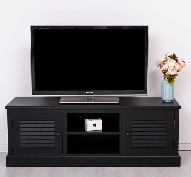 Landhaus TV-Board aus Massivholz mit Lamellentüren
