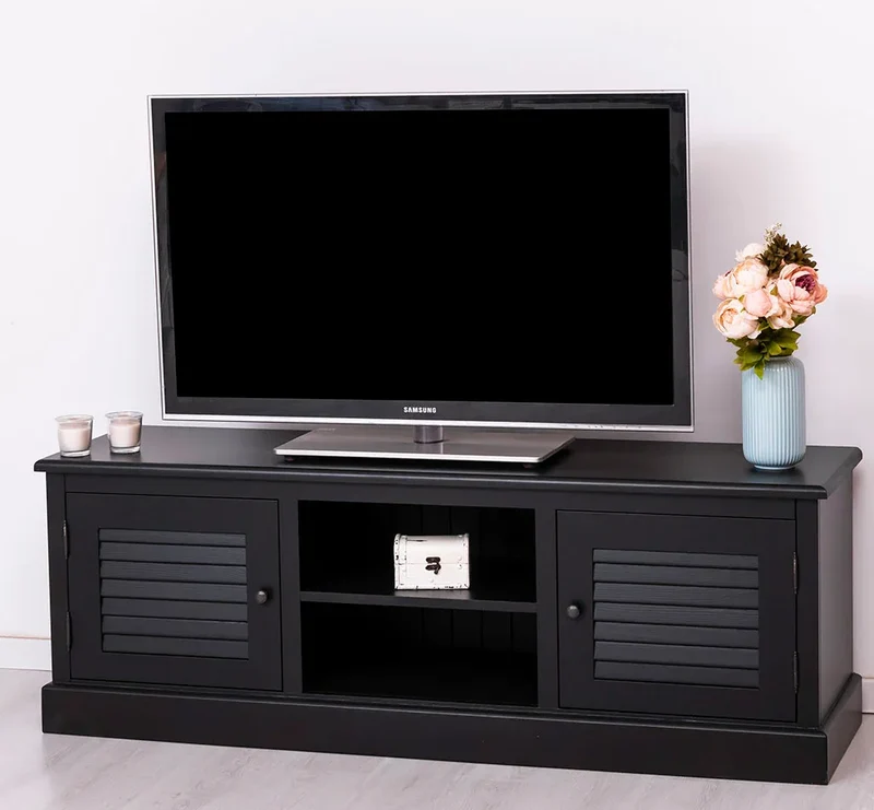 Landhaus TV-Board aus Massivholz mit Lamellentüren