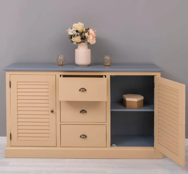 Kommode mit Lamellentüren | Sideboard aus Massivholz