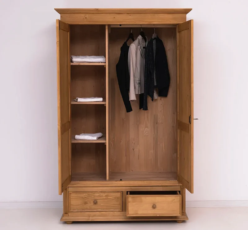 Kleiderschrank aus Massivholz mit zwei Schubladen